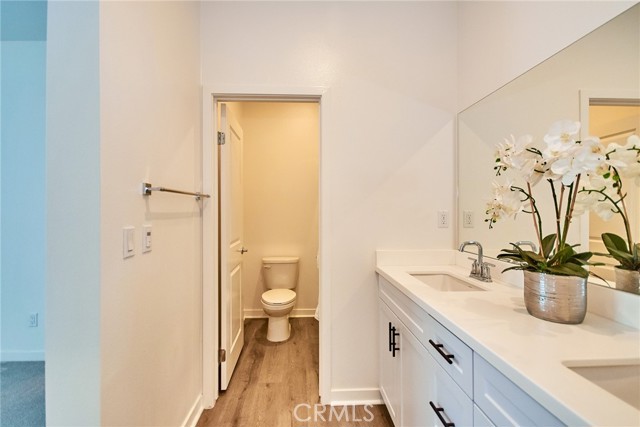 Detail Gallery Image 34 of 39 For 944 N Divino Privado, Ontario,  CA 91764 - 3 Beds | 3/1 Baths