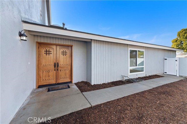 Detail Gallery Image 4 of 27 For 34 Mann St, Irvine,  CA 92612 - 4 Beds | 2 Baths
