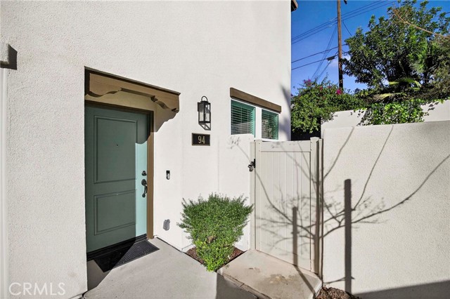 Detail Gallery Image 3 of 47 For 300 Vista Dr #94,  La Habra,  CA 90631 - 3 Beds | 2/1 Baths