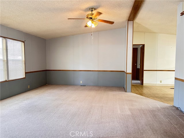 1500 Held Drive, Modesto CA: https://media.crmls.org/medias/31952bb3-c108-4f92-81b2-6975986029cb.jpg