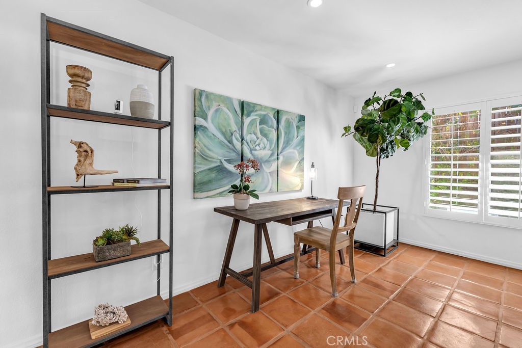 MLS #IG25224988 image #6