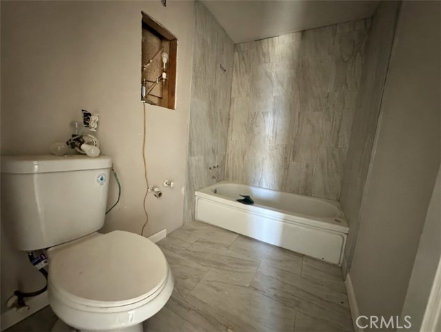 Detail Gallery Image 11 of 23 For 328 N Helena, Ridgecrest,  CA 93555 - 4 Beds | 2 Baths