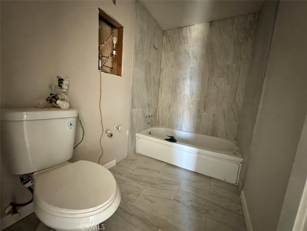 https://media.crmls.org/medias/31962409-3caa-49a8-aa48-dc1cddfd21c6.jpg?preset=X-Large
