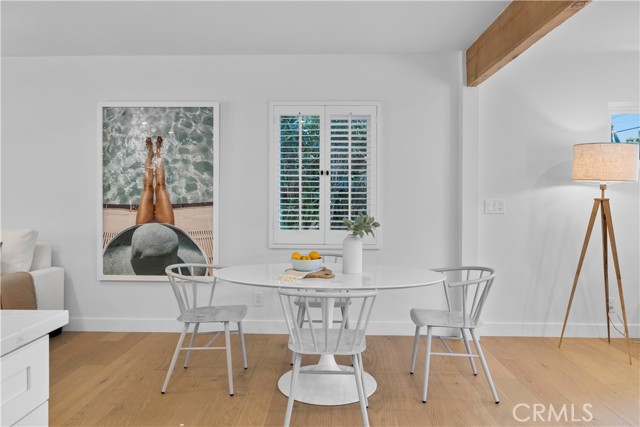 Dining space in front of the double islands.
