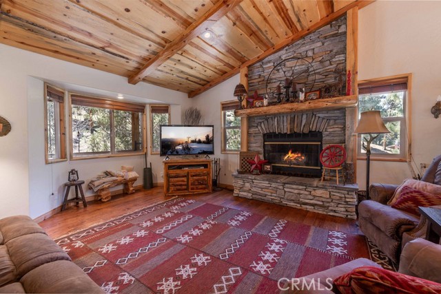 Detail Gallery Image 11 of 38 For 600 Kean Way, Big Bear City,  CA 92314 - 3 Beds | 2 Baths