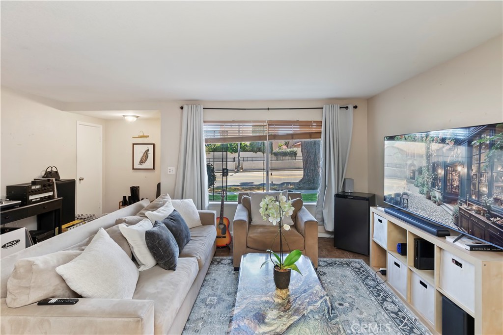 MLS #IG25167914 image #11