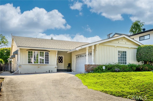 3319 Sparr Boulevard, Glendale CA: https://media.crmls.org/medias/31989eda-f4ce-48fc-9f23-ddcf0aeb54a3.jpg
