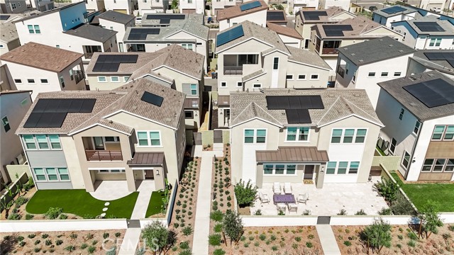 Detail Gallery Image 2 of 48 For 74 Dudley, Irvine,  CA 92618 - 4 Beds | 4 Baths