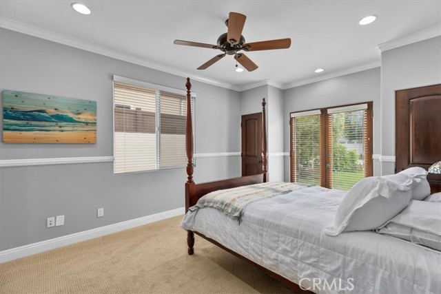 Detail Gallery Image 15 of 37 For 1009 8th St, Manhattan Beach,  CA 90266 - 6 Beds | 4/1 Baths