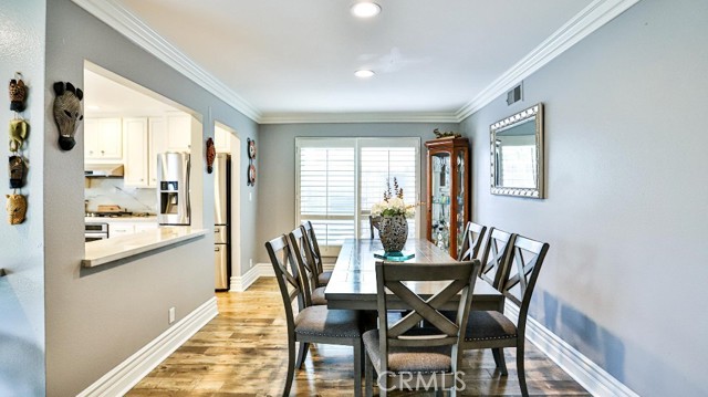 22941 Belquest Drive, Lake Forest CA: https://media.crmls.org/medias/319dda12-3c99-4a91-898a-ec060fe129aa.jpg