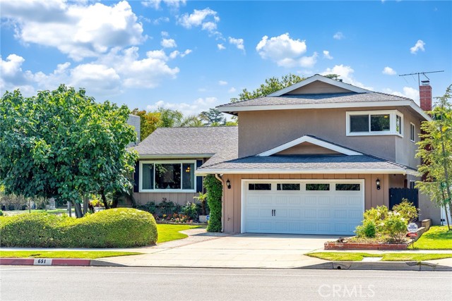 651 N Sunnyslope Avenue, Pasadena CA: https://media.crmls.org/medias/319df3f2-028f-41e6-9390-12a6e890ac0f.jpg