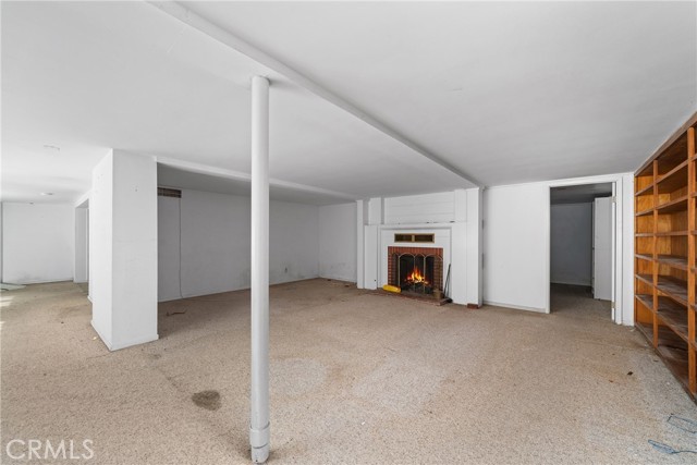 12852 Fairhaven, Santa Ana CA: https://media.crmls.org/medias/319dfbda-9a8f-4404-b0e7-1ef41de3ff8b.jpg