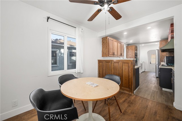 Detail Gallery Image 4 of 33 For 4256 Quigley, Lakewood,  CA 90713 - 3 Beds | 2 Baths