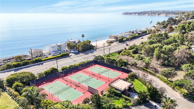 Detail Gallery Image 70 of 73 For 6377 via Escondido, Malibu,  CA 90265 - 4 Beds | 6 Baths