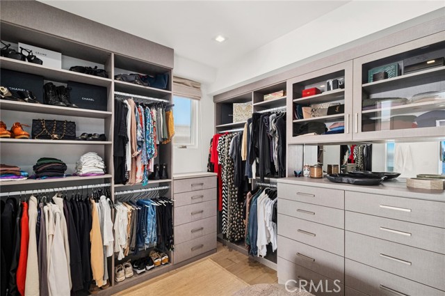 Image 30 of 62 For 304 Bay Front