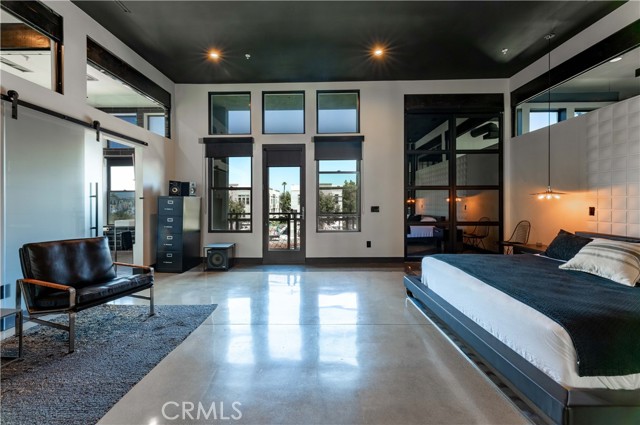 Detail Gallery Image 6 of 17 For 238 N Bush, Santa Ana,  CA 92701 - 2 Beds | 2 Baths