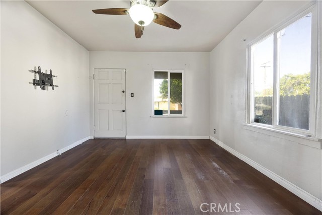 Detail Gallery Image 7 of 25 For 2829 Dracena St, Bakersfield,  CA 93304 - 2 Beds | 1 Baths