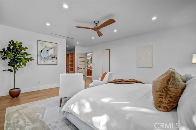 8346 Moorcroft Avenue photo 31