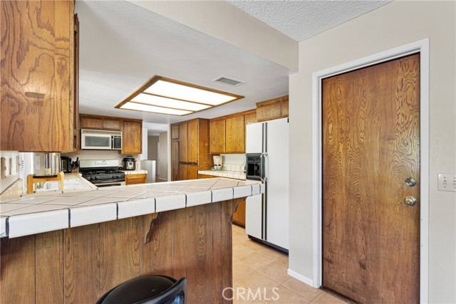 Detail Gallery Image 12 of 53 For 26375 Rancho St, Apple Valley,  CA 92308 - 3 Beds | 2 Baths