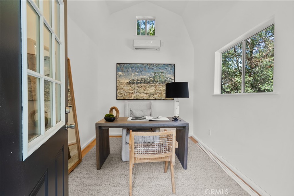375 Berkshire Avenue La Canada Flintridge img 36