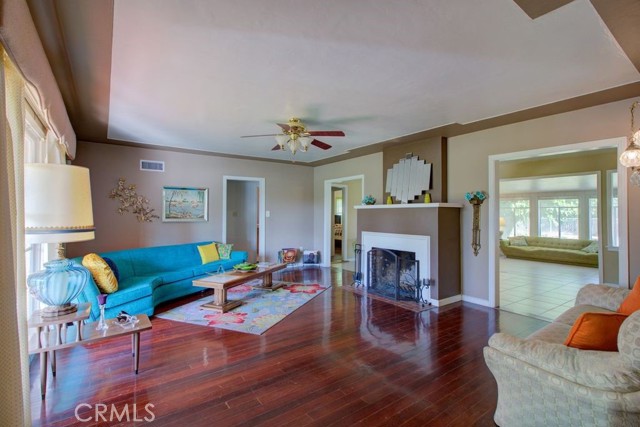 Detail Gallery Image 16 of 40 For 651 E 21st, Merced,  CA 95340 - 2 Beds | 2 Baths
