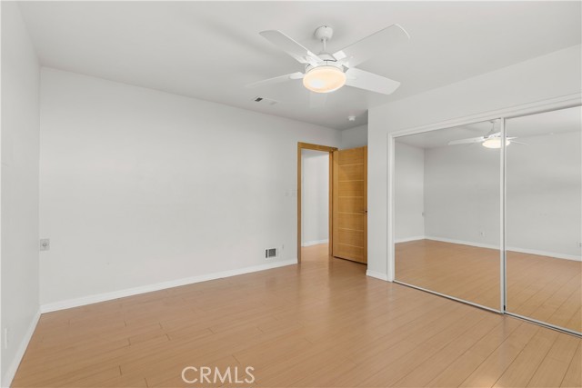17533 Raymer Street, Sherwood Forest CA: https://media.crmls.org/medias/31a28db9-d9c3-4e18-8797-662502324941.jpg