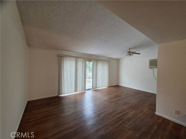 10141 Brockway Street, El Monte CA: https://media.crmls.org/medias/31a2f86d-4ec1-4950-9151-a0152ac37918.jpg