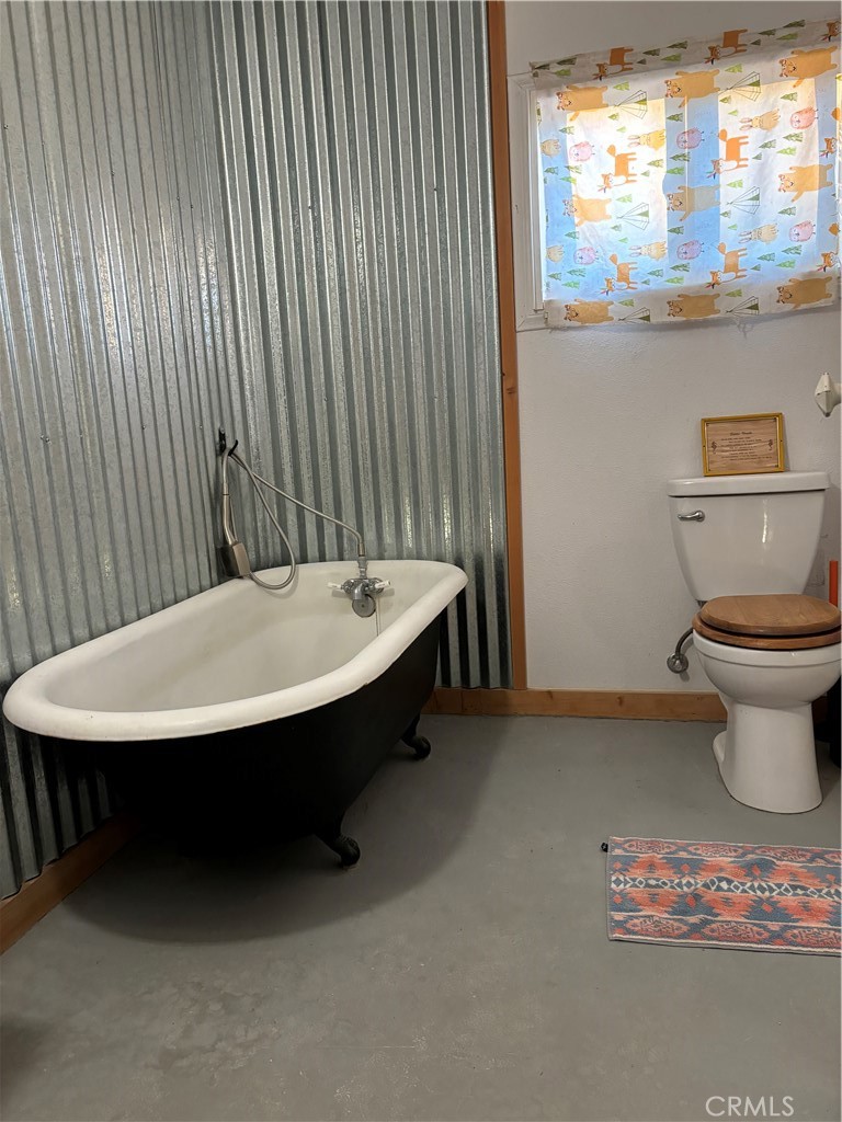 https://media.crmls.org/medias/31a33964-fdbb-4f96-9473-479d70919ad7.jpg?preset=X-Large