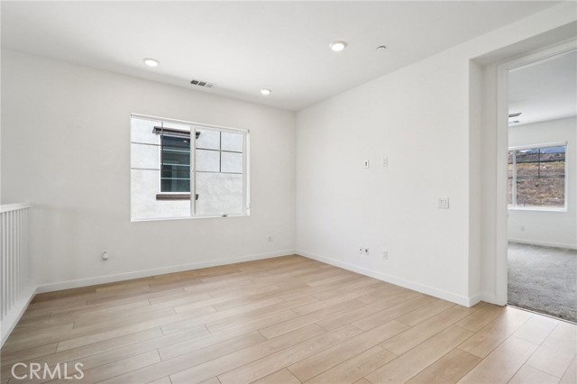 Image 15 of 38 For 23724 Wilcox Drive