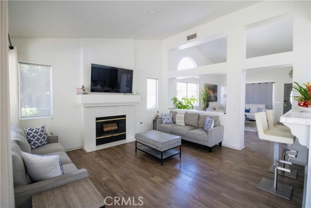 15303 Lakebreeze Lane, Lake Elsinore CA: https://media.crmls.org/medias/31a3c5e2-010d-4c89-9f10-6795c42d376c.jpg