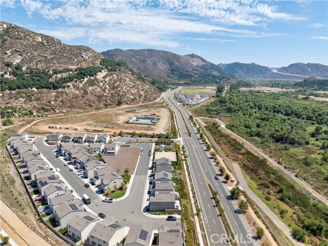 35060 Hacienda, Fallbrook CA: https://media.crmls.org/medias/31a6076a-9c52-45d7-aa0a-e3a836d63280.jpg