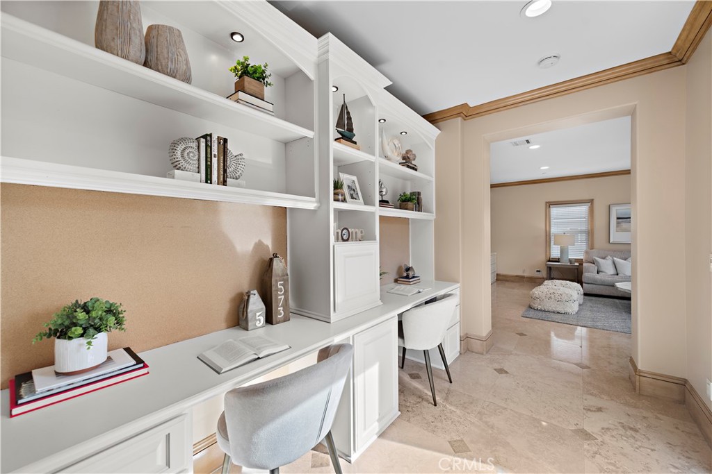 MLS #OC26159628 image #34