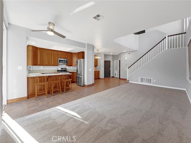 Detail Gallery Image 29 of 48 For 27626 Iris Pl, Castaic,  CA 91384 - 4 Beds | 2/1 Baths