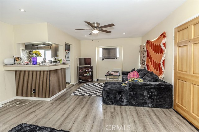 3632 W 59th Street, Los Angeles CA: https://media.crmls.org/medias/31a851c2-d0ef-47c5-b72e-166c1453de9e.jpg