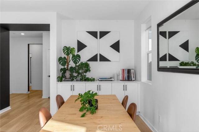 Detail Gallery Image 14 of 66 For 4059 Pomelo Dr, Corona,  CA 92883 - 4 Beds | 3 Baths