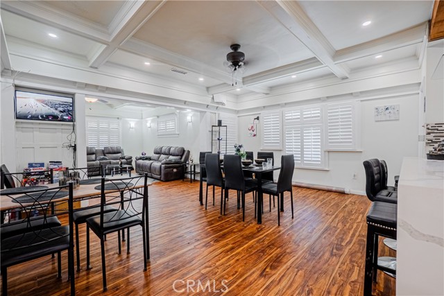 2289 W 29th Place, Los Angeles CA: https://media.crmls.org/medias/31a89d6f-d952-4257-bdd7-bc6a40875056.jpg