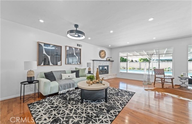 Detail Gallery Image 3 of 18 For 8701 Elmer, Garden Grove,  CA 92841 - 3 Beds | 2 Baths