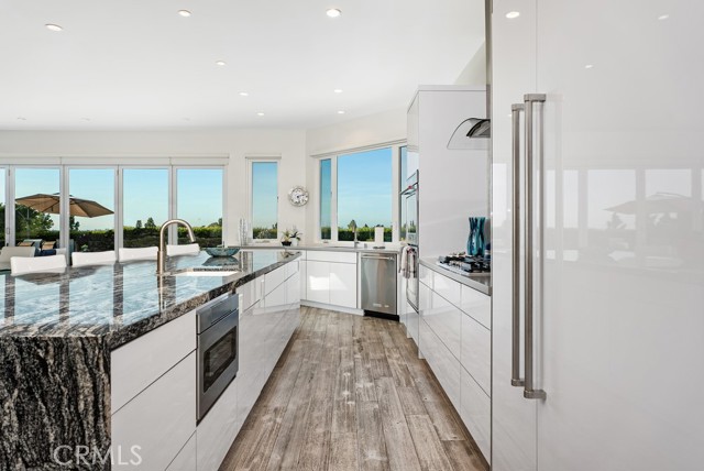 Detail Gallery Image 17 of 46 For 18751 via San Marco, Irvine,  CA 92603 - 3 Beds | 3 Baths