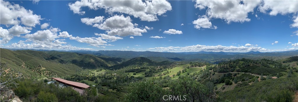 https://media.crmls.org/medias/31a90bab-f03e-46ec-9854-10f5943a5020.jpg?preset=X-Large