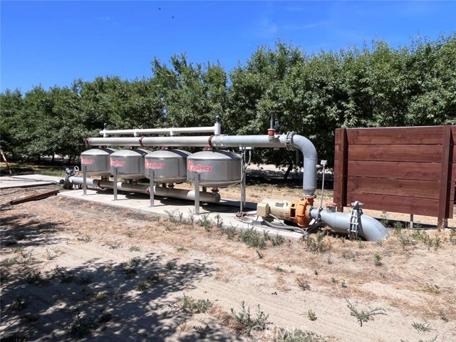 14359 Sunset Drive, Livingston CA: https://media.crmls.org/medias/31a9d4ec-ba13-4609-b2c5-d624c982e8dd.jpg