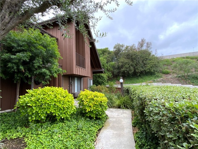 2035 Stonewood Court, San Pedro CA: https://media.crmls.org/medias/31a9f52f-dad1-4f4b-8ca9-336333755536.jpg