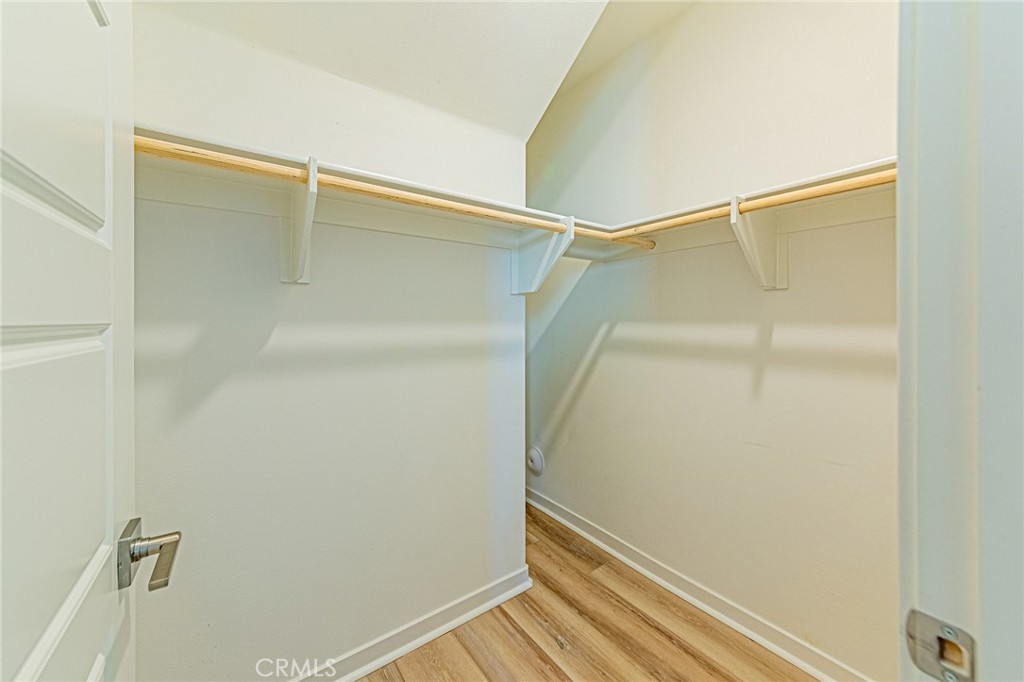 https://media.crmls.org/medias/31aa967c-2a20-40c9-9a6f-128cdac6c4ac.jpg?preset=X-Large