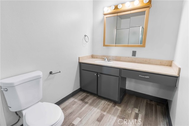 Detail Gallery Image 6 of 13 For 805 Tully Rd #2,  Modesto,  CA 95350 - 1 Beds | 1 Baths