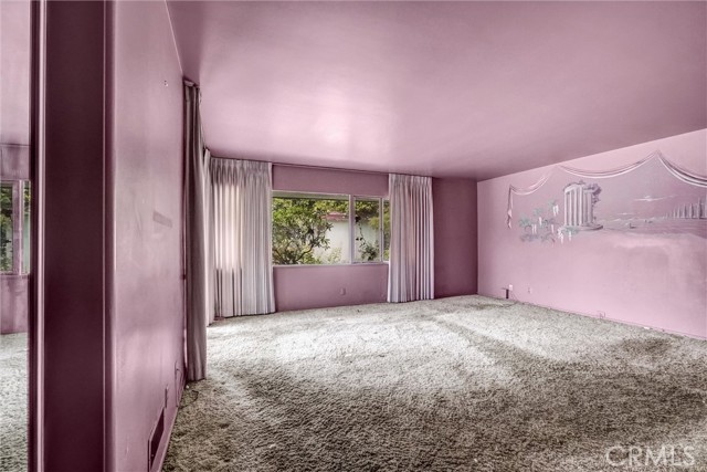 Detail Gallery Image 17 of 46 For 11500 Thurston, Los Angeles,  CA 90049 - 4 Beds | 4 Baths