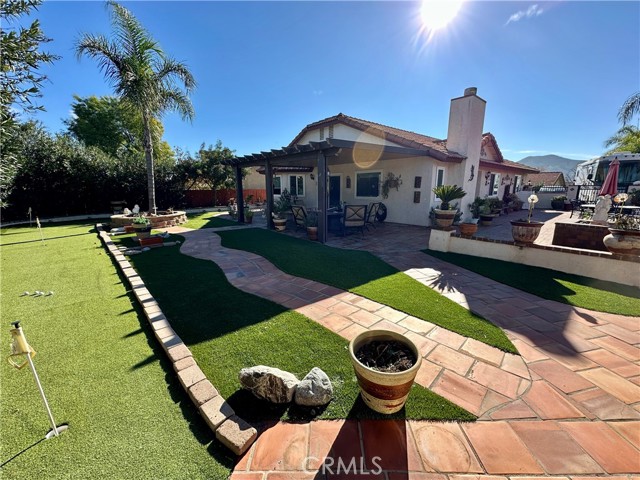 Detail Gallery Image 7 of 50 For 23856 Outrigger, Canyon Lake,  CA 92587 - 3 Beds | 2 Baths