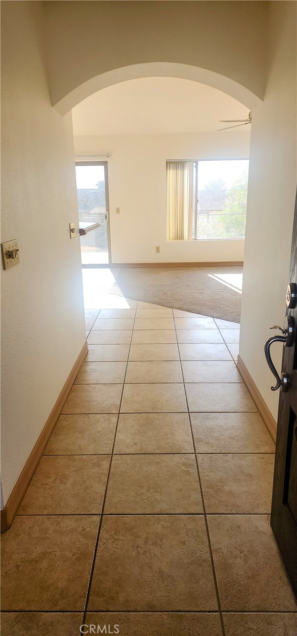 hallway to livingroom