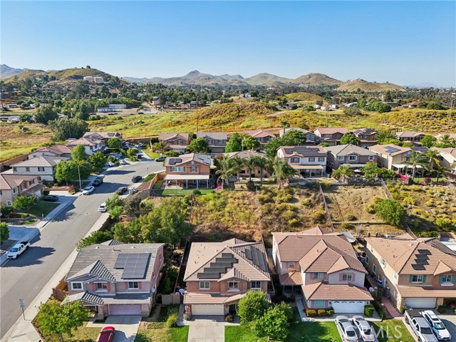 Detail Gallery Image 24 of 45 For 53196 Iceberg St, Lake Elsinore,  CA 92532 - 5 Beds | 2/1 Baths