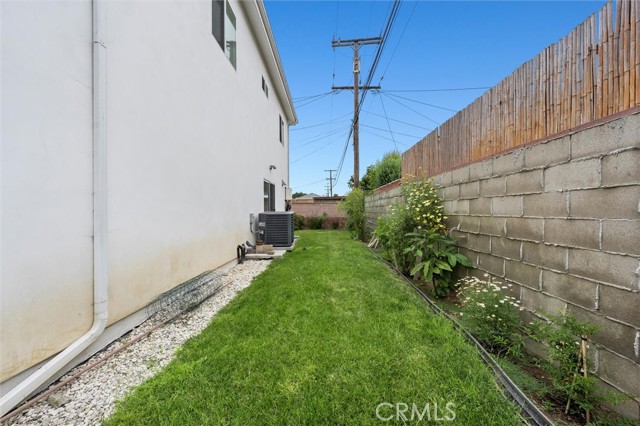1143 W 163rd Street, Gardena CA: https://media.crmls.org/medias/31ad8e93-9a1c-4ec6-bb39-2abf4941298c.jpg