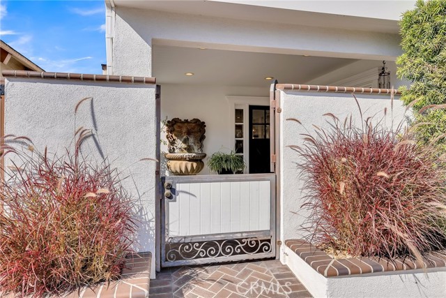 Detail Gallery Image 53 of 54 For 331 Walnut St, Newport Beach,  CA 92663 - 5 Beds | 5/1 Baths