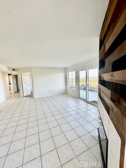 8065 E Sandstone Drive, Anaheim Hills CA: https://media.crmls.org/medias/31aea8e6-c072-4fc1-a2c0-e68109cfc176.jpg